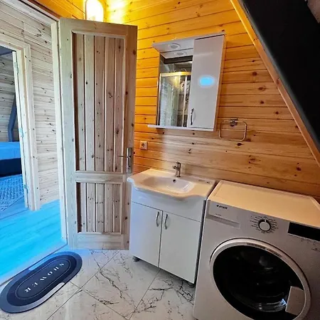 Villa Karya Bungalov *